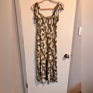 Tropical Print Maxi Dress